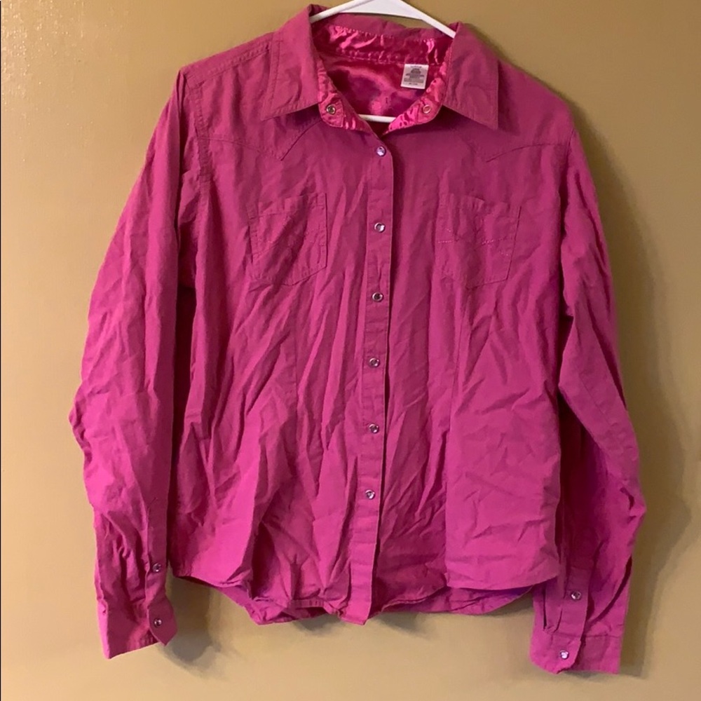 Long sleeve button up cowgirl shirt